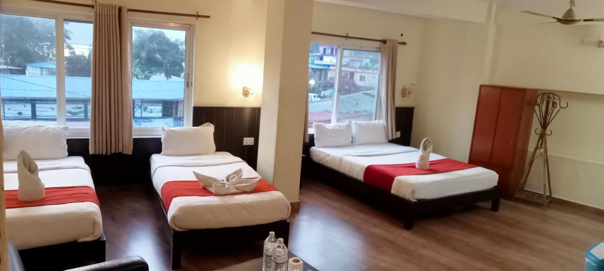 Hotel My Dream Pokhara Exteriör bild