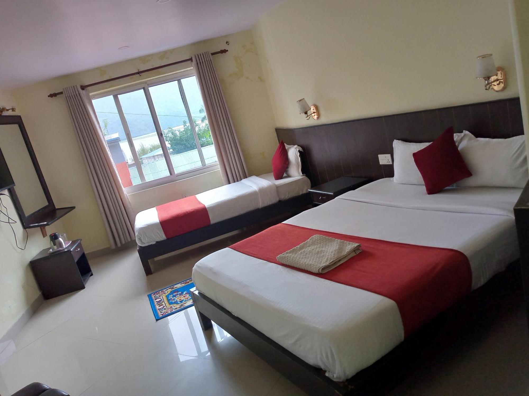 Hotel My Dream Pokhara Exteriör bild