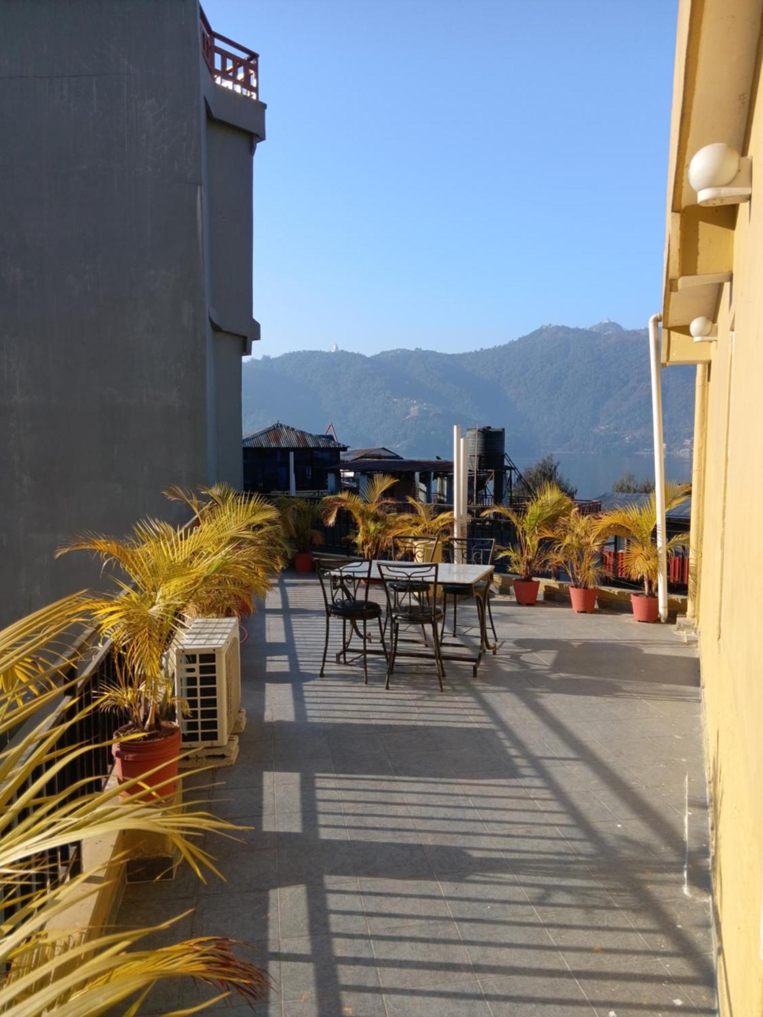 Hotel My Dream Pokhara Exteriör bild