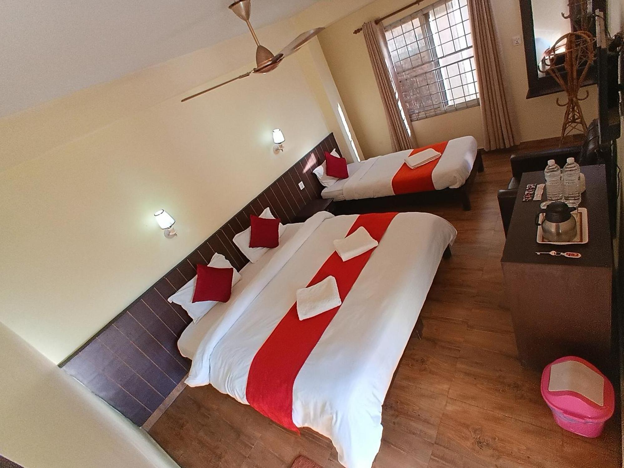 Hotel My Dream Pokhara Exteriör bild